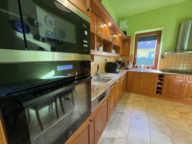 Eladó családi ház, Balatonszárszón 96.8 M Ft, 3 szobás