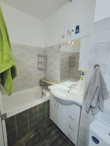 Kiadó panellakás, albérlet, III. kerületben, Madzsar József utcában