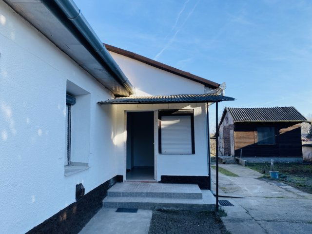 Eladó családi ház, Örkényen 45 M Ft, 3 szobás