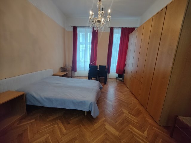 Kiadó téglalakás, albérlet, VII. kerületben, Dohány utcában