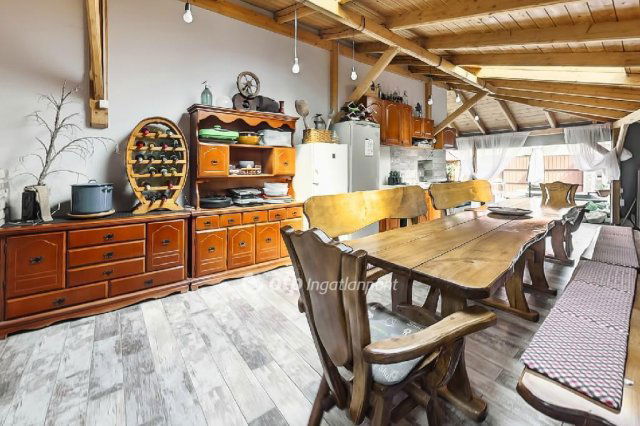 Eladó családi ház, Nagykőrösön 125 M Ft, 7 szobás