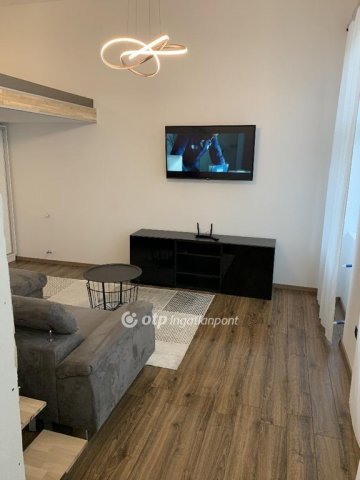 Eladó téglalakás, Budapesten, XIII. kerületben 53 M Ft, 1 szobás