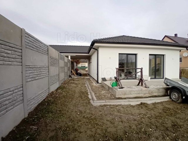 Eladó családi ház, Dunakilitin 79 M Ft, 3 szobás