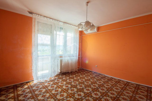 Eladó téglalakás, Tatabányán 27.9 M Ft, 2 szobás