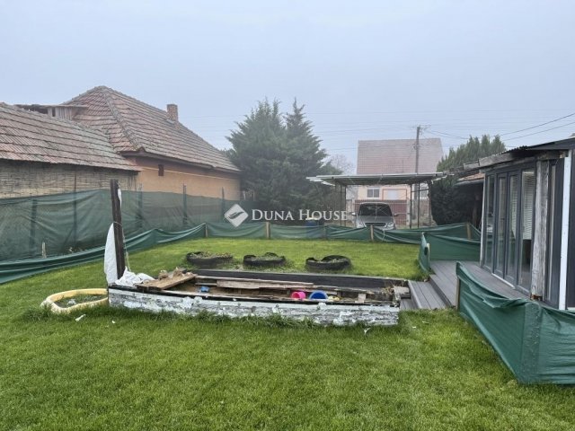 Eladó családi ház, Pilisen 79.99 M Ft, 3 szobás