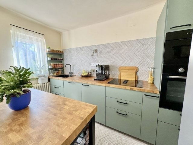 Eladó családi ház, Budapesten, XVIII. kerületben 142.9 M Ft