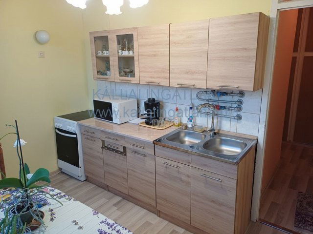 Eladó panellakás, Nyíregyházán 39.9 M Ft, 2 szobás