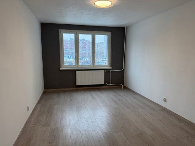 Eladó panellakás, Budapesten, XV. kerületben 74.9 M Ft, 3 szobás