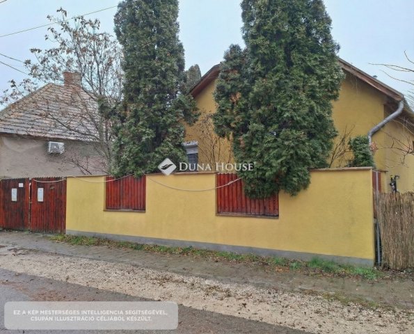 Eladó családi ház, Vereben 65 M Ft, 4 szobás