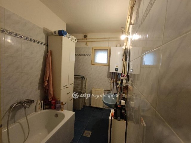 Eladó ikerház, Érden 95 M Ft, 4 szobás / költözzbe.hu
