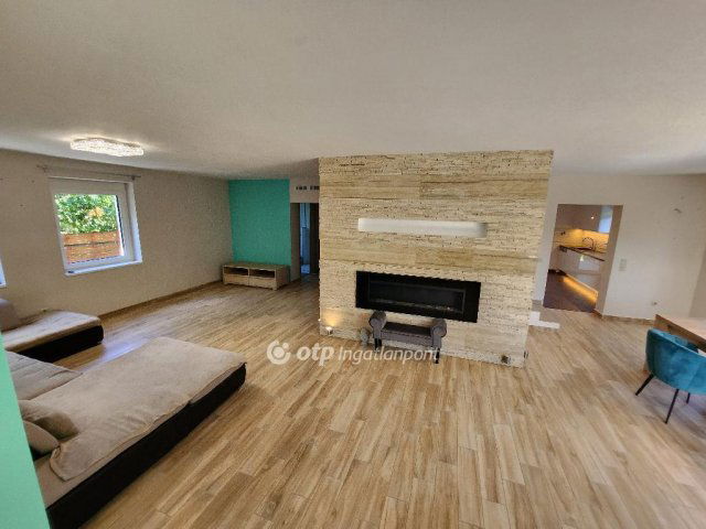 Eladó családi ház, Érden 330 M Ft, 7 szobás