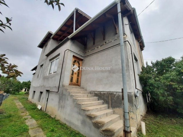 Eladó ikerház, Budapesten, X. kerületben 78 M Ft, 5 szobás