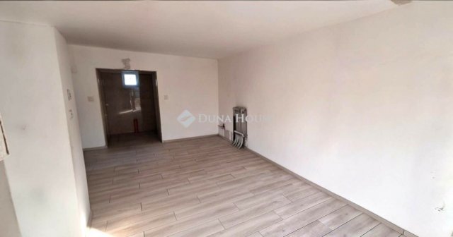 Kiadó családi ház, albérlet, Újhartyánon 200 E Ft / hó