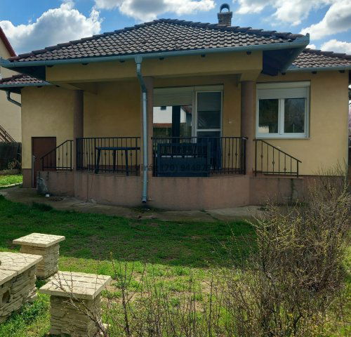 Eladó családi ház, Debrecenben 86.9 M Ft, 4 szobás