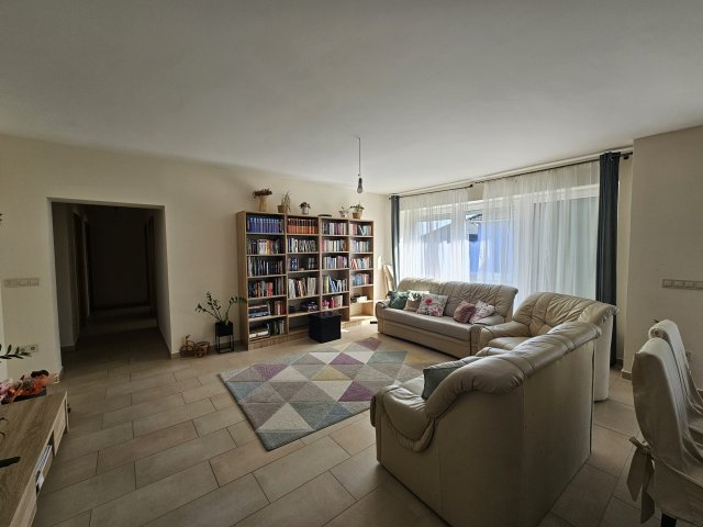 Eladó családi ház, Pápán 110 M Ft / költözzbe.hu