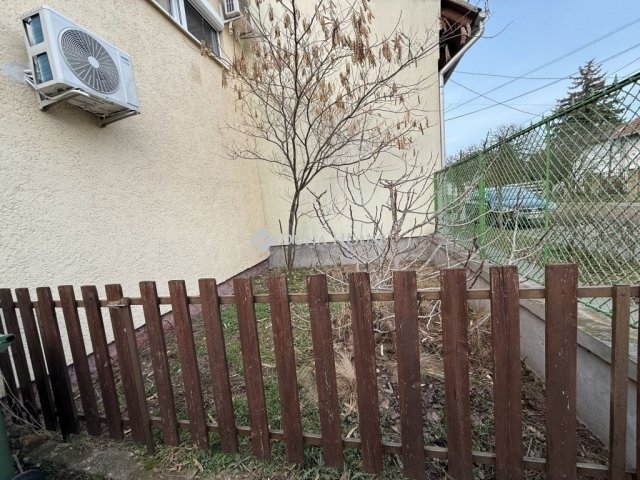 Eladó családi ház, Budapesten, XX. kerületben 85 M Ft, 2 szobás