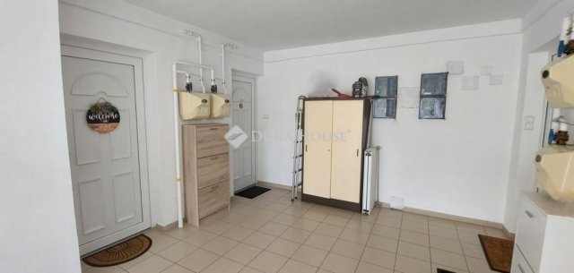 Eladó téglalakás, Szombathelyen 59.9 M Ft, 3 szobás