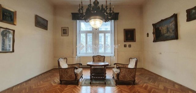 Eladó téglalakás, Budapesten, VII. kerületben 179.9 M Ft