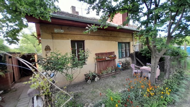 Eladó téglalakás, Bodajkon 12 M Ft, 2 szobás