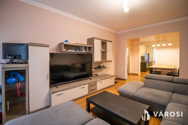 Eladó panellakás, Székesfehérvárott 58.9 M Ft, 2 szobás