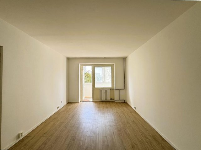 Eladó panellakás, Budapesten, III. kerületben 64.9 M Ft
