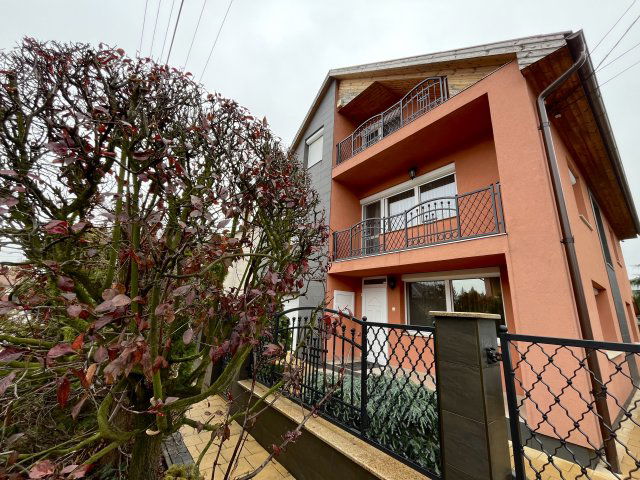 Eladó családi ház, Felsőzsolcán 84.99 M Ft, 6 szobás