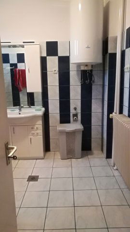 Eladó családi ház, Hajdúböszörményen 64.5 M Ft, 4 szobás