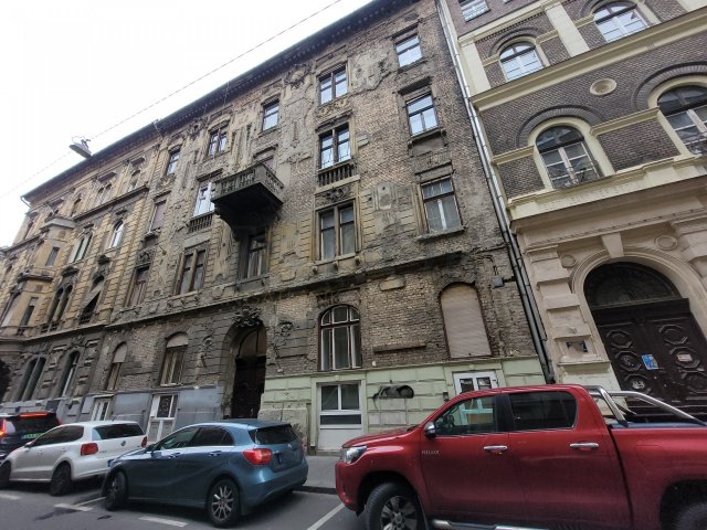 Eladó téglalakás, Budapesten, VI. kerületben 89.9 M Ft