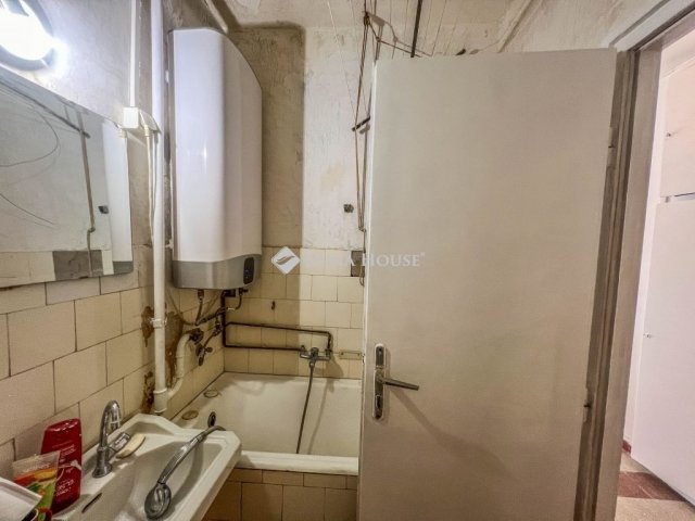 Eladó téglalakás, Budapesten, IX. kerületben 56.9 M Ft, 2 szobás