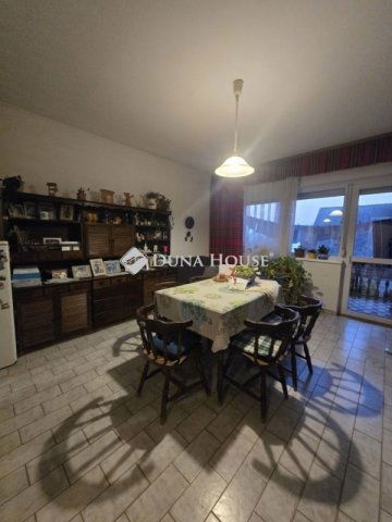 Eladó családi ház, Fehérvárcsurgón 143 M Ft, 4 szobás
