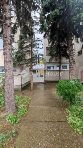 Eladó téglalakás, Gyálon 69.9 M Ft, 4 szobás