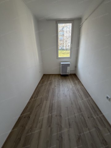 Eladó téglalakás, Budapesten, XVI. kerületben 69.9 M Ft