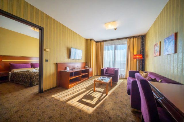 Eladó téglalakás, Balatonfüreden 215 M Ft, 2 szobás