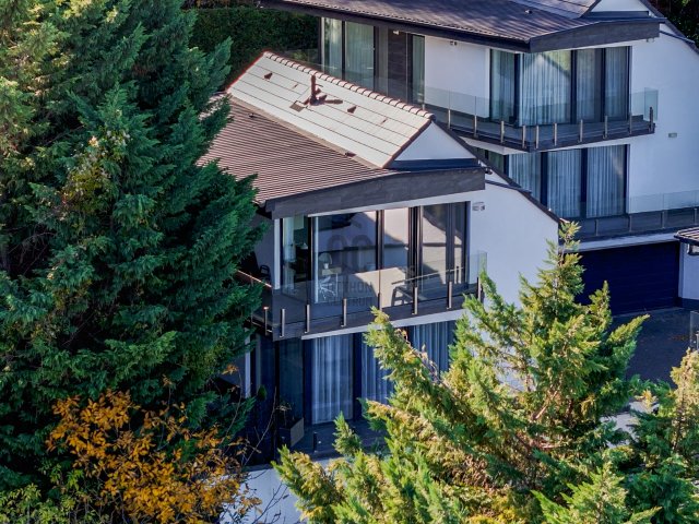 Eladó családi ház, Budapesten, III. kerületben, Jablonka úton