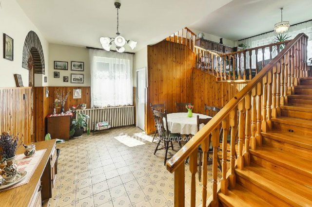 Eladó ikerház, Győrött 89.5 M Ft, 3 szobás