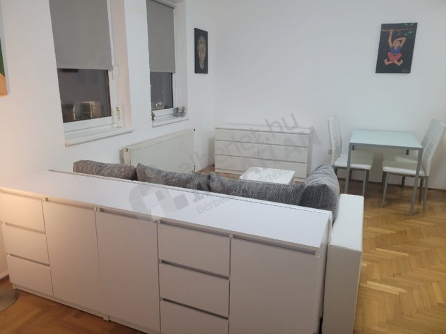 Kiadó téglalakás, albérlet, XI. kerületben, Rétköz utcában