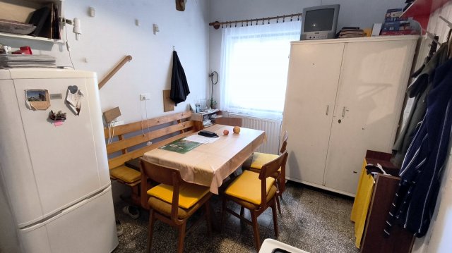 Eladó nyaraló, Tamásiban 17 M Ft, 1 szobás