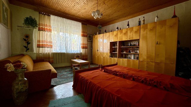 Eladó családi ház, Ecséden 39.9 M Ft, 3 szobás