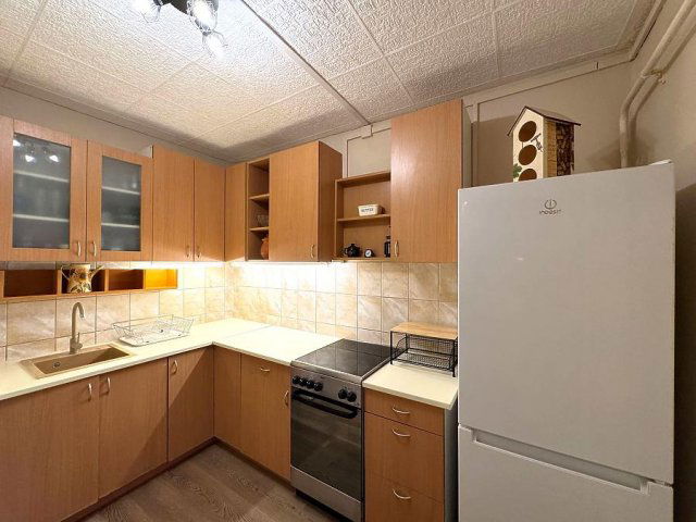 Eladó panellakás, Budapesten, III. kerületben 67.99 M Ft