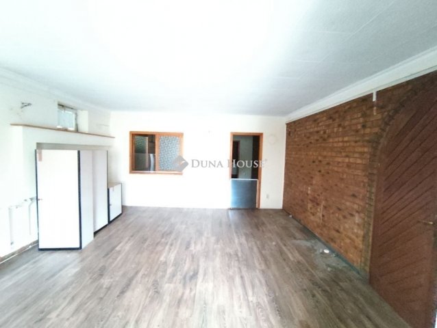 Eladó családi ház, Gödöllőn 54.9 M Ft, 3 szobás