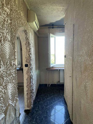 Eladó panellakás, Szegeden 42.9 M Ft, 2 szobás