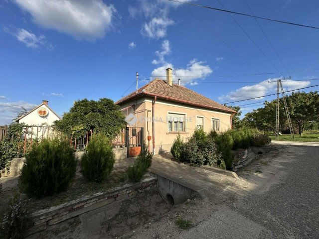 Eladó családi ház, Nagykőrösön 45 M Ft, 4 szobás