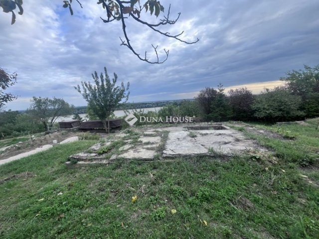 Eladó telek, Kulcson 16 M Ft / költözzbe.hu