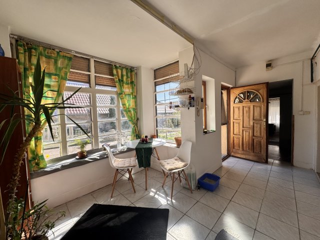 Eladó családi ház, Pécsett, Majtényi Ferenc utcában 47.9 M Ft