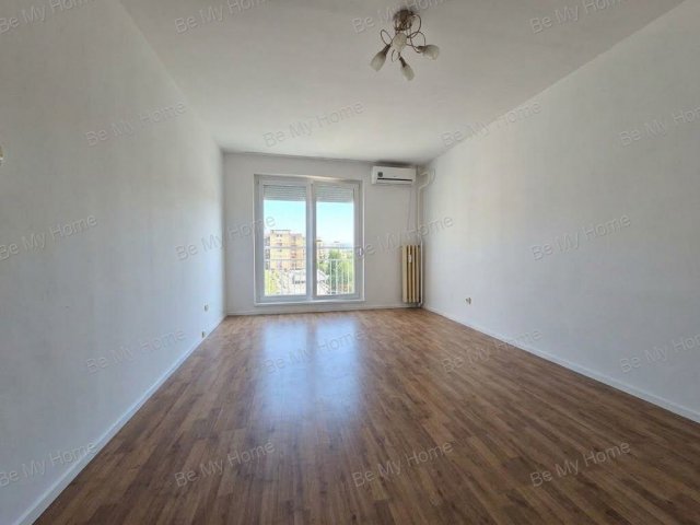 Eladó panellakás, Budapesten, III. kerületben 63.89 M Ft