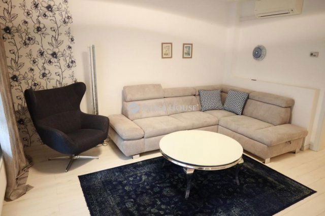 Kiadó sorház, albérlet, Debrecenben 300 E Ft / hó, 3 szobás