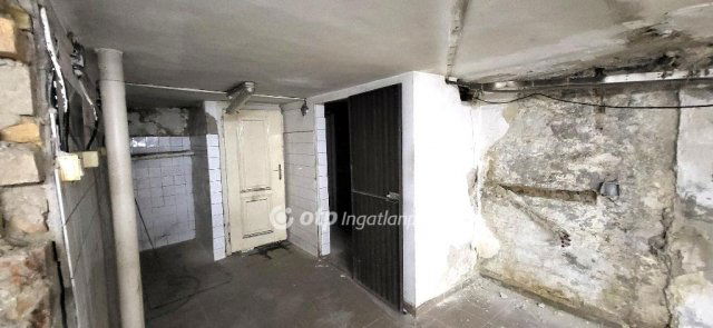 Eladó üzlethelyiség, Budapesten, XIII. kerületben 65 M Ft