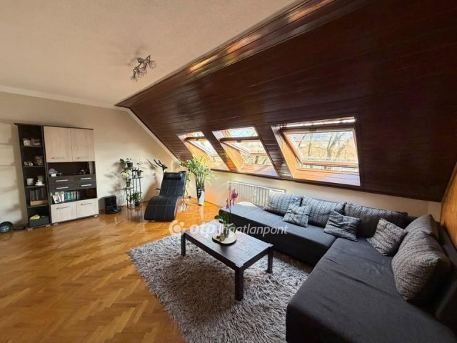 Eladó téglalakás, Nyíregyházán 43.9 M Ft, 2 szobás