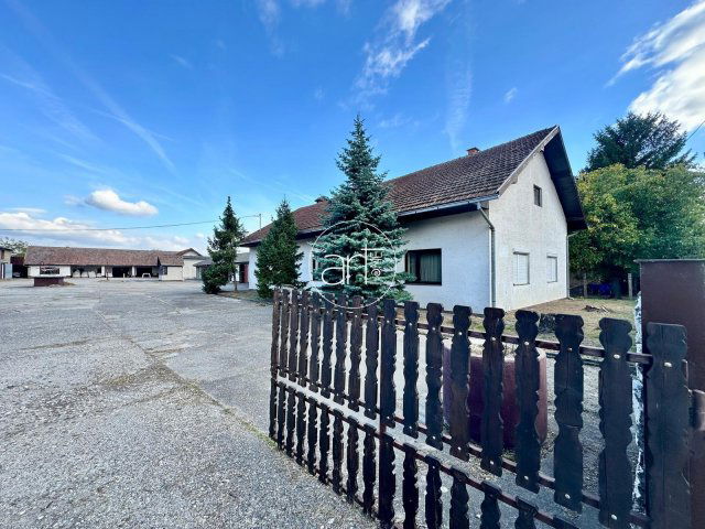 Eladó ipari ingatlan, Ásotthalmán 95.25 M Ft