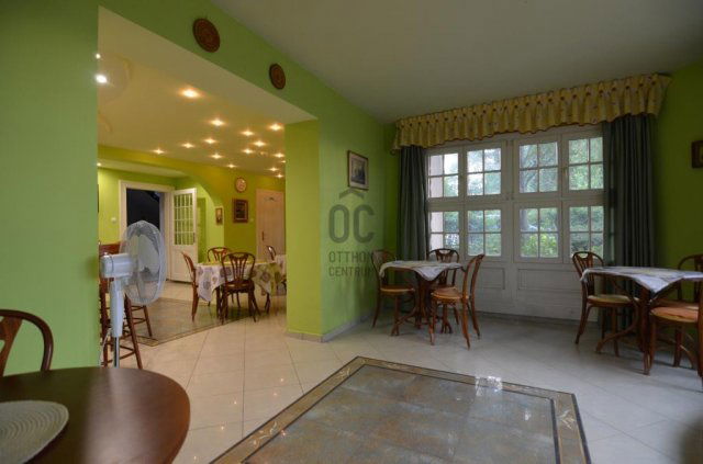 Eladó hotel, Balatonföldváron 995 M Ft / költözzbe.hu